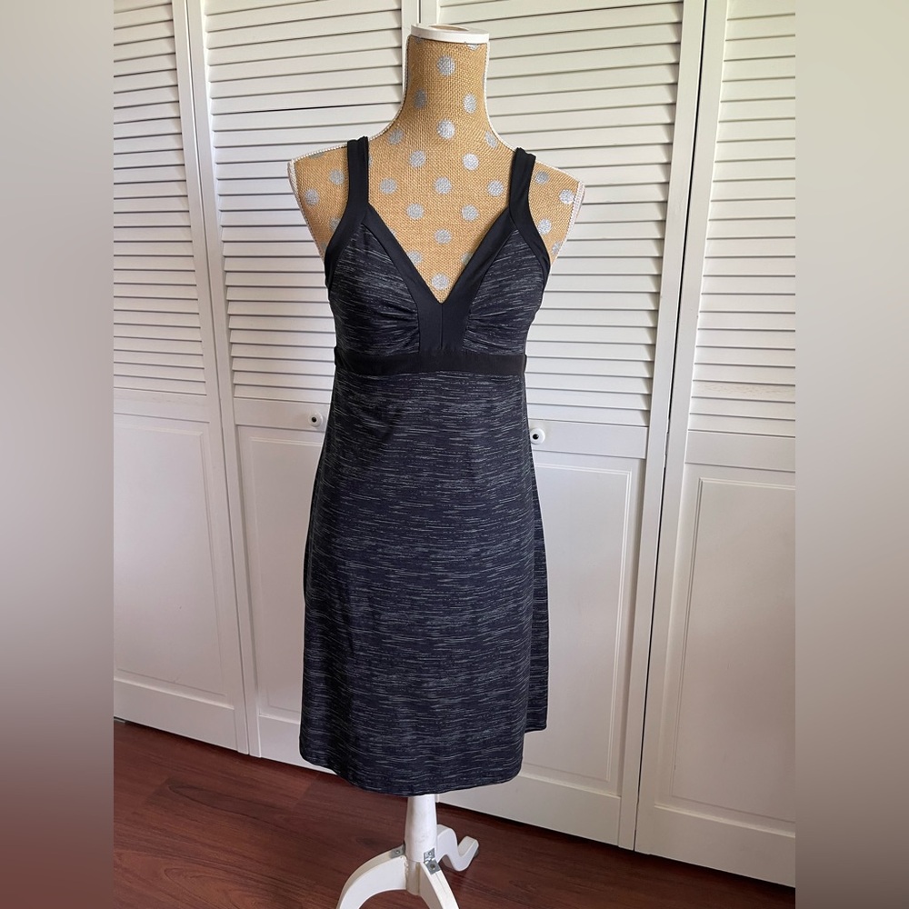Balance Outdoor Collection Sport Dress in black and gray Sz M